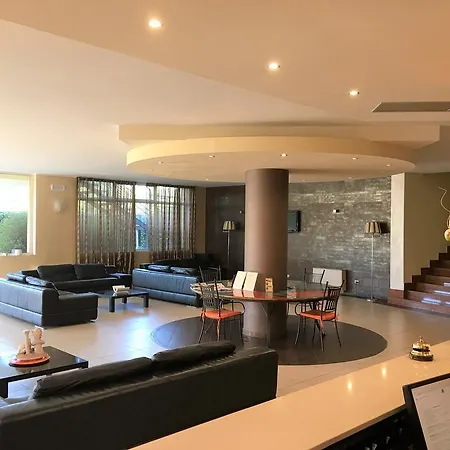 Europalace Hotell 4*