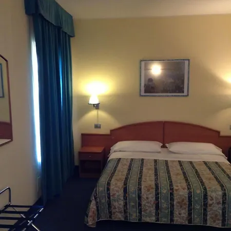Hotell Europalace 4*