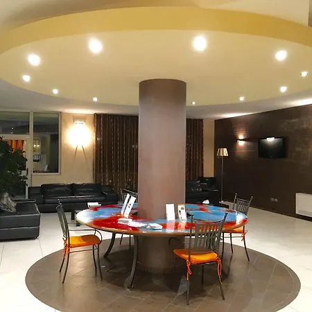 Europalace Hotell 4*